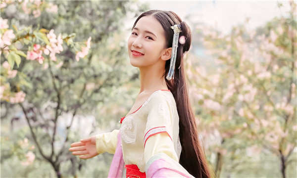 文登三代试管包成功价格表：助你圆梦婴儿的真实成本